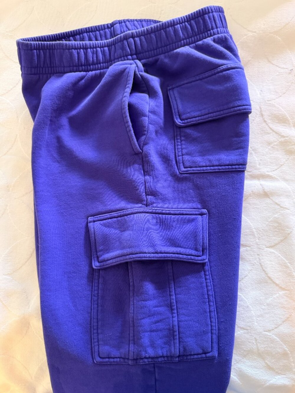Aritzia TNA Cozy Fleece Mega Cargo - Picture 2 of 5